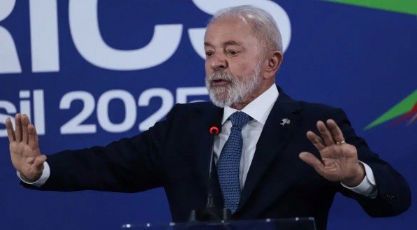 Lula diz que ameaça de taxação de Trump não preocupa nações do Brics