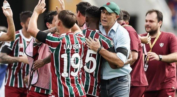 Flávio Ricco: A Globo continua sendo a Globo e a concorrência bate palmas