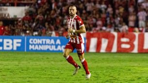 Paulo Sérgio, atacante do Náutico