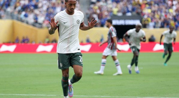 Fluminense perde do Chelsea e é elimidado do Mundial de Clubes.