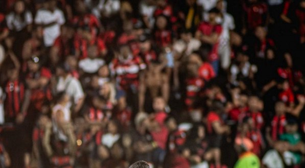 Thiago Carpini não é mais técnico do Vitória. O anúncio oficial da demissão foi feito pelo clube nesta quarta-feira (9), após a eliminação do rubro negro na Copa do Nordeste para o Confiança, diante da sua torcida. O treinador deixa o clube após 72 partidas disputadas sob o comando do treinador. Contratado em 14 de [&amp;#8230;]