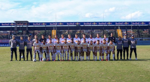 Braga lidera o Grupo 23 junto com o São Paulo.