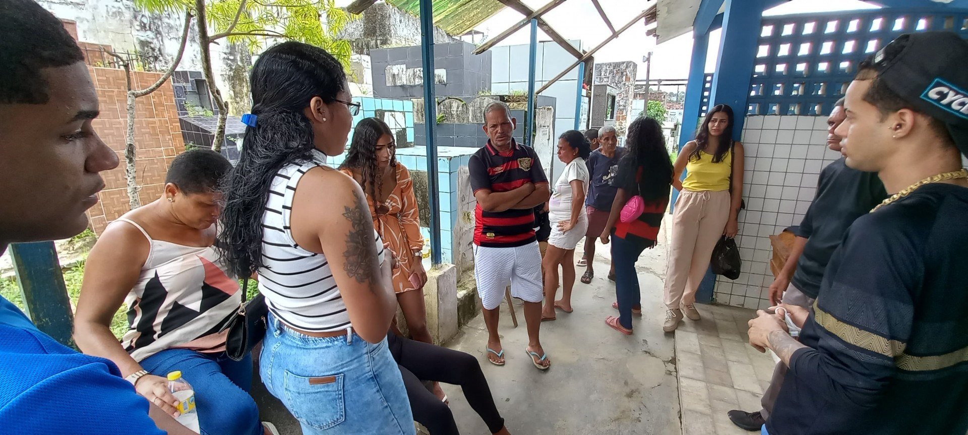 O sepultamento de Edmilson aconteceu nesta quarta (09)