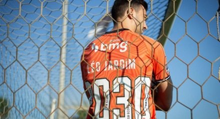 Goleiro tinha contrato com o Cruzmaltino até o fim deste ano. Com o novo vínculo, assinado e anunciado, se encerrará em 2030.