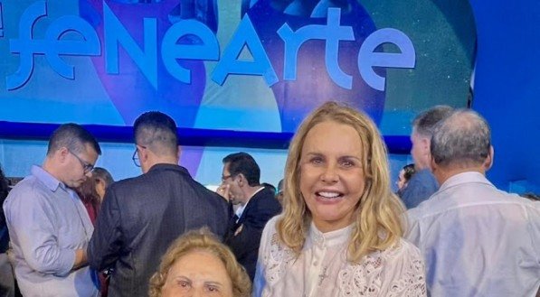 Geralda Farias e sua afilhada, Mércia Moura