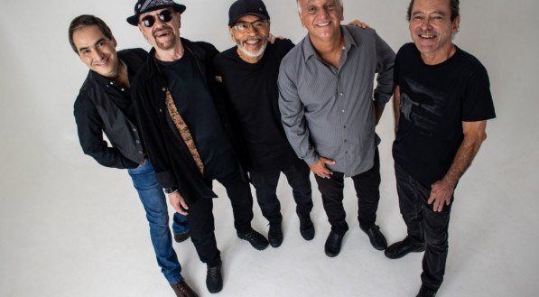 The Fevers apresentam show "60 anos de Sucesso" no Recife
