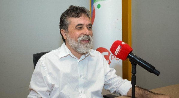 Sanitarista reflete sobre saúde pública no Grande Recife: "Toda atividade econômica deve vir com infraestrutura"