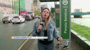 Insegurança em locais públicos: Mulher é humilhada e assaltada perto de prédio da Polícia Civil no centro da cidade