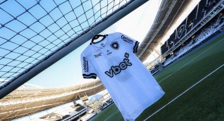 O Glorioso já mira possíveis substitutos no futebol nacional, buscando jogadores com características semelhantes