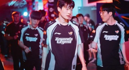 Na noite desta quinta feira, a Anyone's Legend atropelou a Bilibili Gaming por 3 a 0 e se garantiu na final da Chave Inferior 