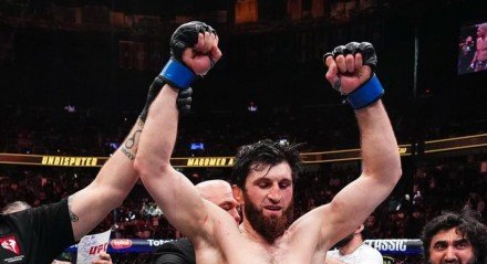 Desde a primeira luta entre ambos, Magomed Ankalaev e Alex Poatan estão destinados a fazer a revanche. Mas, até agora, nada tem acontecido