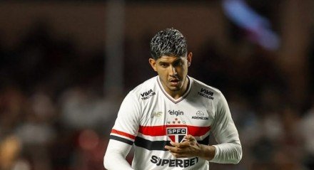 Defensor tem vínculo com o Tricolor até o fim do ano, e o novo contrato deve ser válido por três temporadas. O clube ainda tem dívidas com os agentes dele.