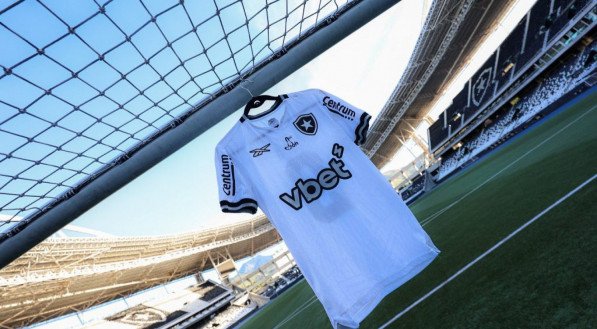 O Glorioso já mira possíveis substitutos no futebol nacional, buscando jogadores com características semelhantes
