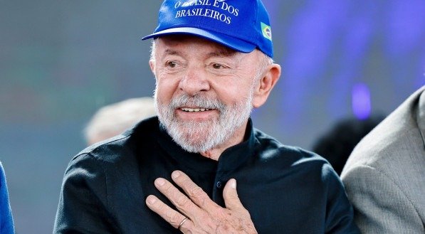 Presidente Lula tem associado ações de Bolsonaro à taxação de Trump