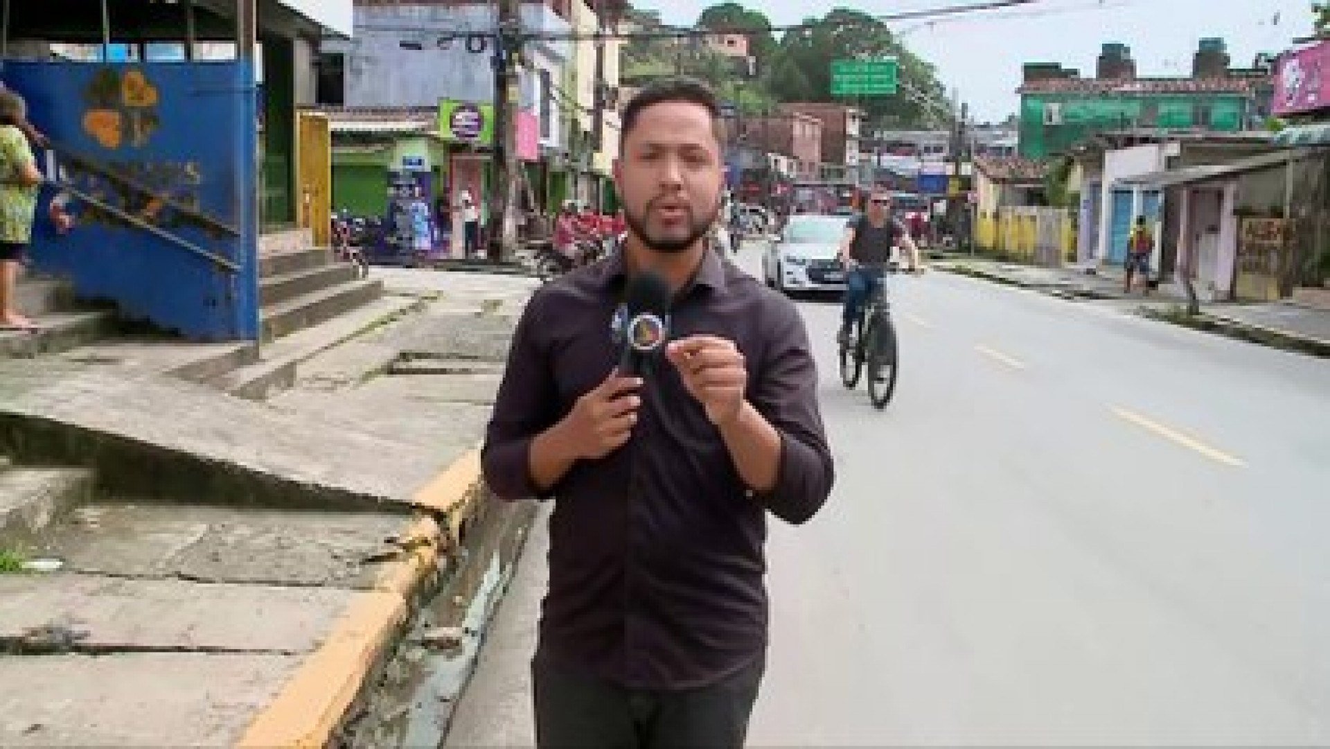  Motorista de ônibus é atacado com pedra por motociclista em Nova Descoberta