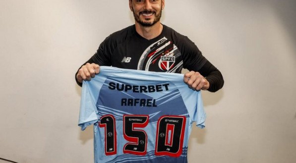 Rafael completou 150 jogos como goleiro do tricolor.