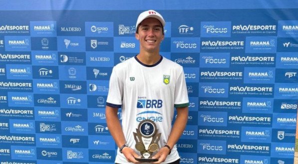 Leonardo Storck, de Cuiabá (MT), e peruana Micaela Pleuss faturaram os principais títulos da categoria mundial do evento neste domingo