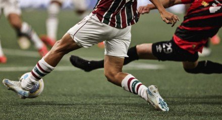  lateral do time sub-17, foi um dos escolhidos na lista de convocados para o período preparatório visando o Sul-Americano
