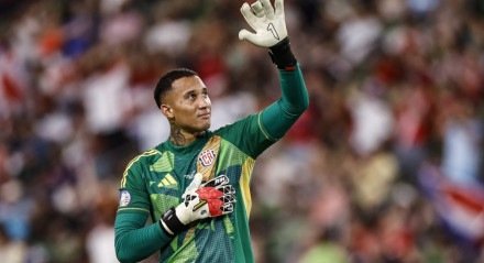 Tricolor tem tratado a contratação do atleta como prioridade, e as partes conversam para acertar o valor da transferência.