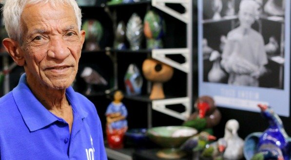 Referência do artesanato pernambucano, Mestre Tiago teve um cartaz confeccionado pela organização da Fenearte em sua homenagem
