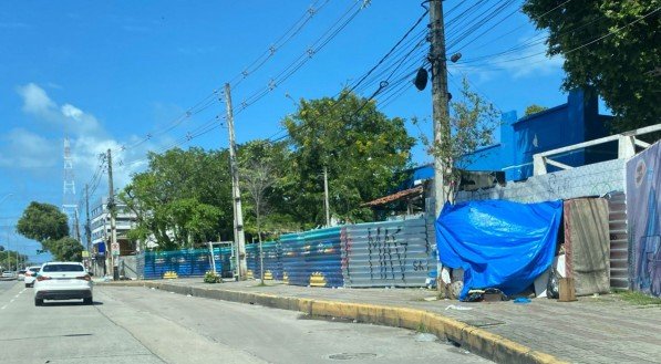 Construções irregulares e aumento de dependentes químicos na Avenida Norte