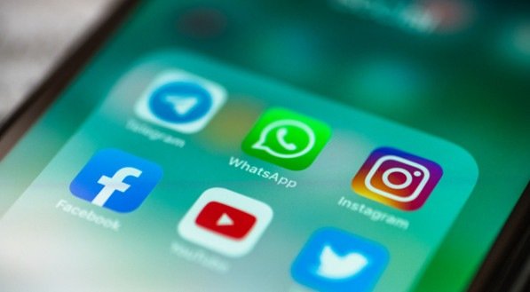 7 frases curtas para status do WhatsApp