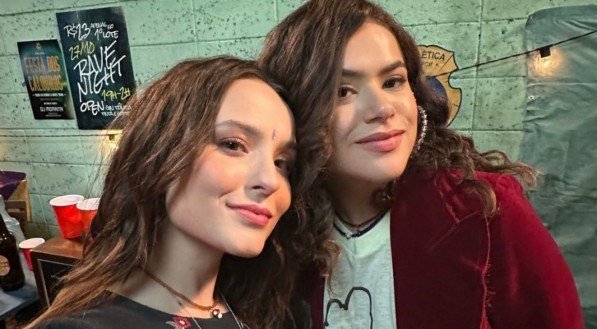 Imagem das atrizes Larissa Manoela e Maisa! 