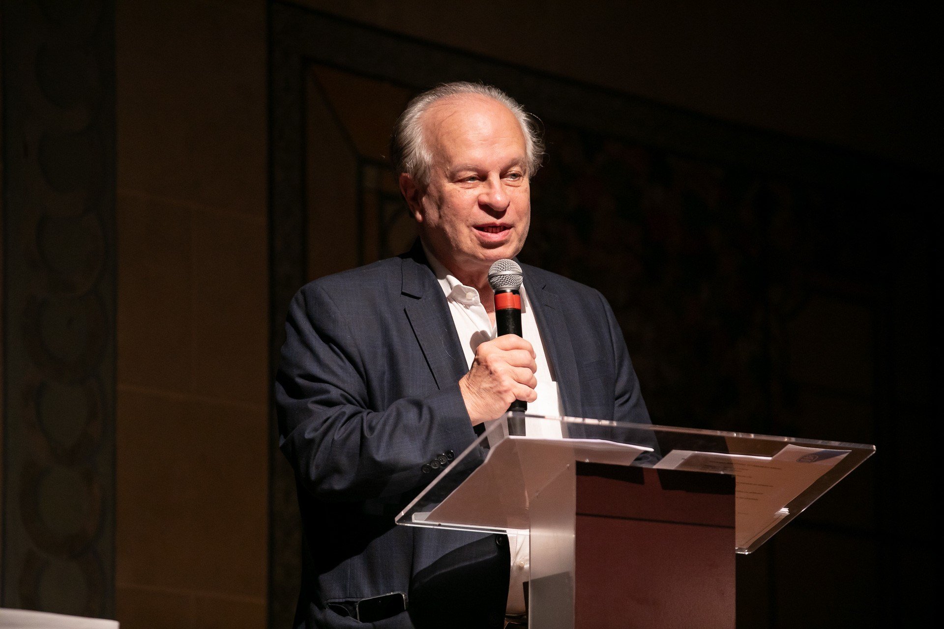 SBPC critica tarifação de Trump na abertura de encontro em Pernambuco