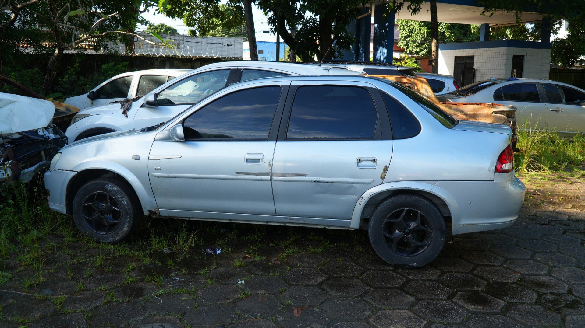 Morte em blitz: 'Tentaram forçar a gente a falar que tinha arma', diz motorista