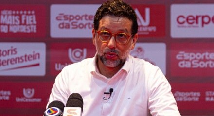 Bruno Becker, presidente do Náutico, em entrevista coletiva