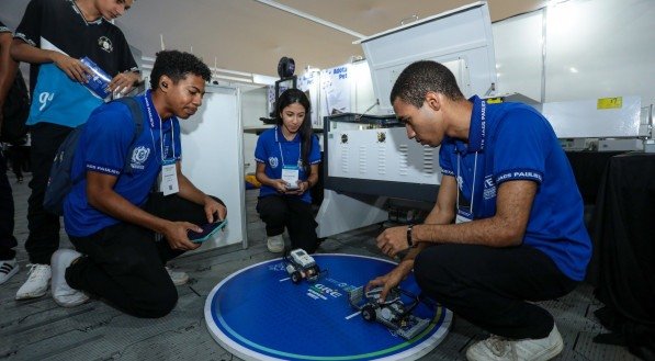 Com mais de 120 projetos, escolas de Pernambuco ocupam espaço na SBPC Jovem