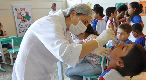 Municípios pernambucanos receberão R$ 5,6 milhões em recursos para o Programa Saúde na Escola