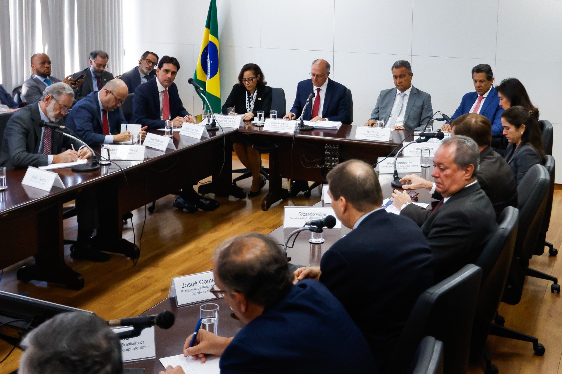 Foto da capa: Economia