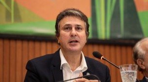 O ministro da Educa&ccedil;&atilde;o, Camilo Santana