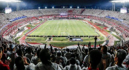 Tricolor enfrenta o rival Corinthians neste sÃ¡bado (19), em duelo pela 15Âª rodada do Campeonato Brasileiro. A bola rola Ã s 21h, no Morumbis.