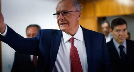 Crise com EUA: Alckmin se reúne com 120 empresários para preparar resposta a Trump