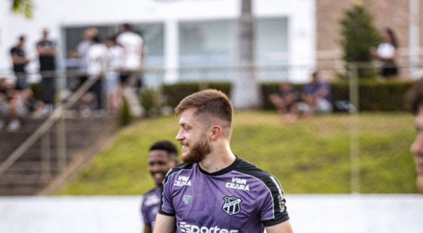 O Ceará vive um momento especial com o torcedor após a classificação na Copa do Nordeste e a vitória no Clássico-Rei pelo Brasileirão. Sem tempo para comemorar, o Time do Povo entra em campo nesta quarta-feira, 16, contra o Corinthians, pela 14ª rodada da Série A do Campeonato Brasileiro. Diante da equipe paulista, o foco [&amp;#8230;]