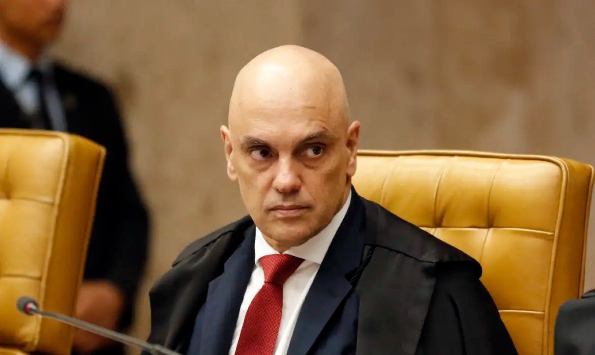 EUA revogam visto de Alexandre de Moraes após medidas contra Bolsonaro