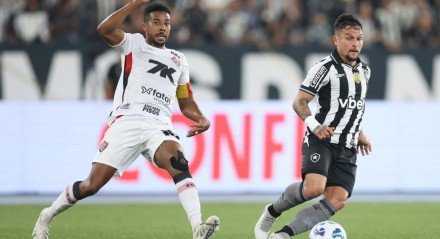 O goleiro do Rubro-Negro fez sete defesas durante a partida