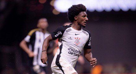 Talles Magno marca o gol da vitória do Corinthians sobre o Ceará, encerra jejum de 24 jogos e destaca o potencial do elenco após triunfo pela 14ª rodada do Brasileirão.