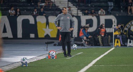 O Rubro-Negro agora se prepara para encarar o Bragantino, também pelo Brasileirão, no Barradão, em Salvador. 