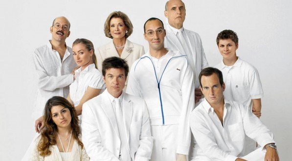 Arrested Development teve audiência tão baixa que foi cancelada pela Fox. Anos depois, a Netflix resgatou a produção, que se tornou uma comédia de culto