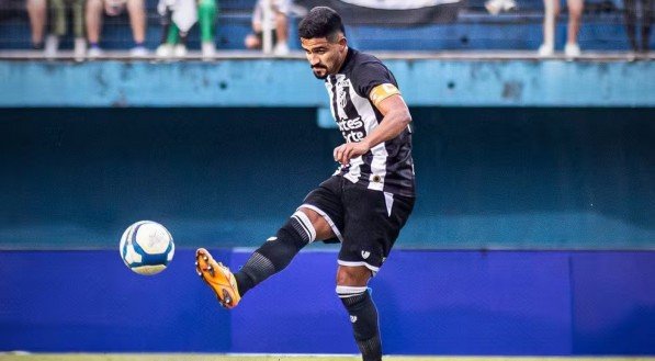 Ramon Menezes, zagueiro do Ceará