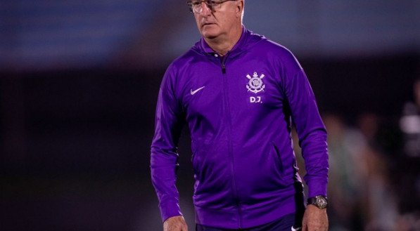Dorival Júnior analisa vitória do Corinthians sobre o Ceará no Brasileirão