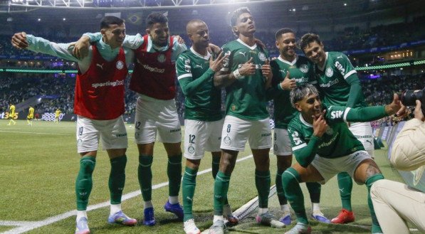Palmeiras empata com Mirassol por 1 a 1 no Allianz. Facundo Torres marcou e afirmou se sentir mais à vontade atuando pela direita.