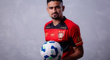 Imagem do zagueiro Ramón