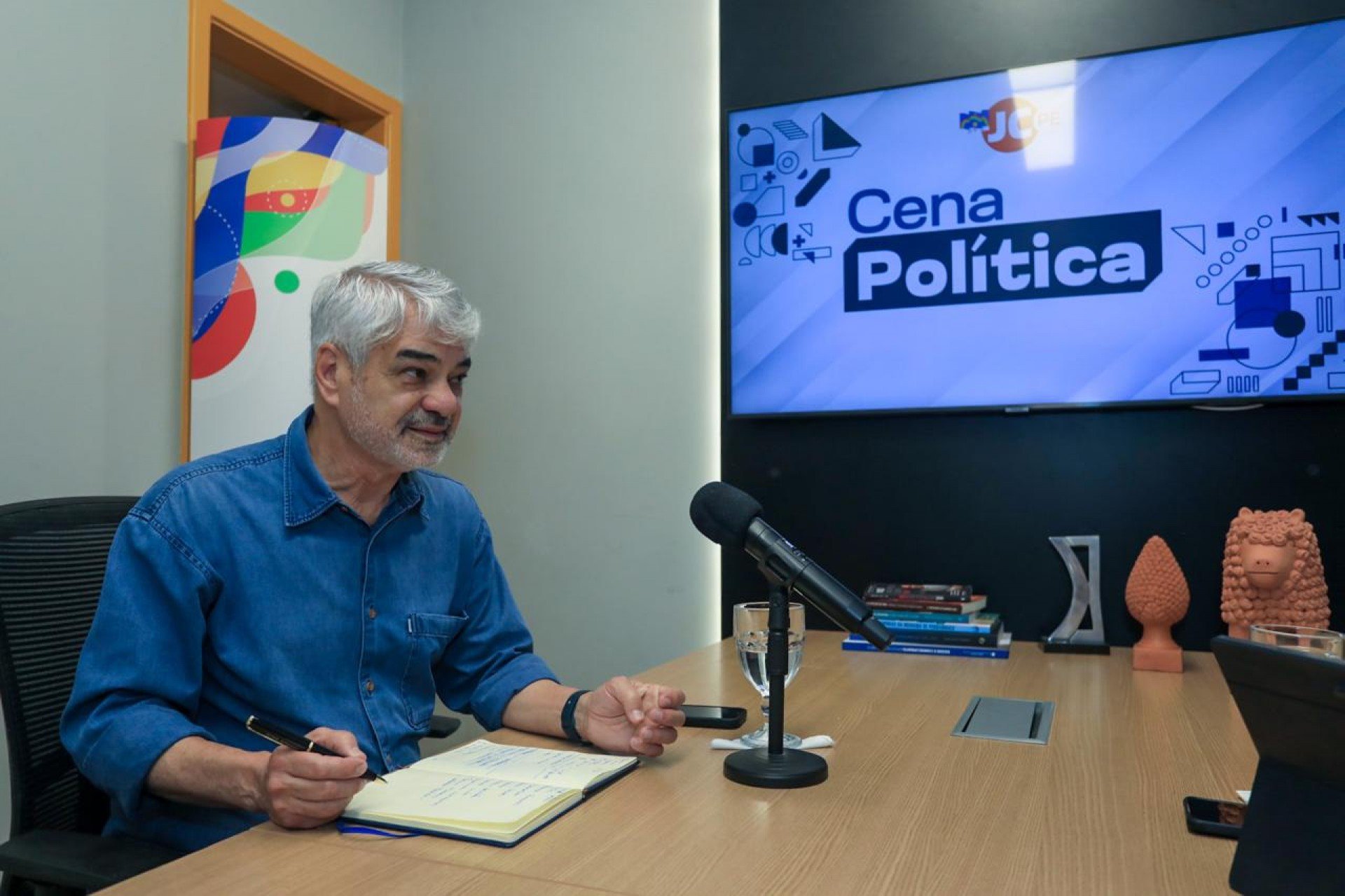 Foto da capa: Política
