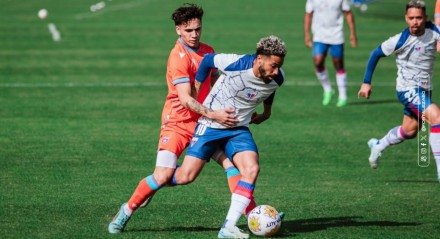 Meia, inclusive, já se despediu dos companheiros no Pici, ao realizar seu último treino na quinta-feira (17), com a camisa Tricolor.