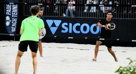 Vitória Marchezini e irmã Ana Luiza se despedem na estreia. Daniel Mola avança com Fabrício Neis