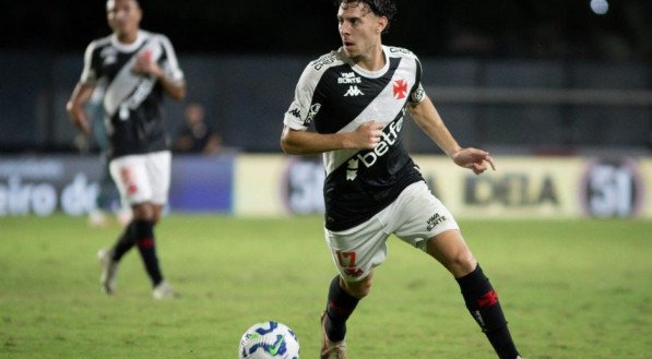 Com cenários parecidos, equipes duelam neste sábado (19), às 17h30, em São Januário